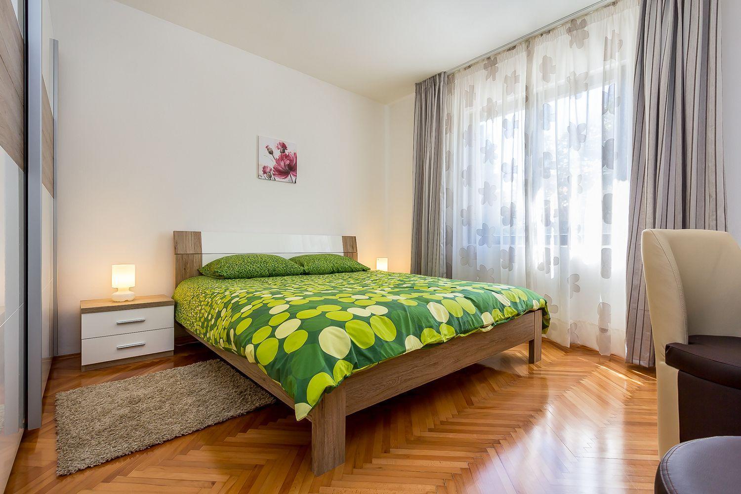 Neu Renovierte Ferienwohnung Mit Klima, Wlan, Terrasse Und Grill Пула Екстериор снимка